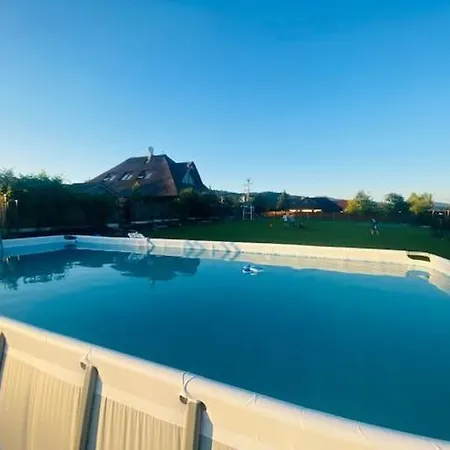 Pod Strzechą W Beskidach Bierna